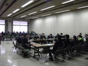 全社研修 005 営業部門の分科会風景