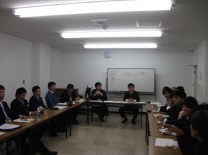 全社研修 009 倉庫課乾物の分科会風景